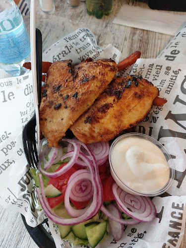 Budapest, Kossuth Lajos u. 70, 1211