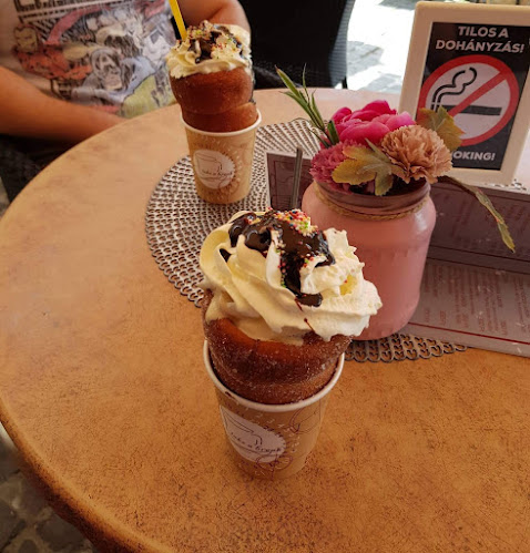 Múzeum Cukrászda - Vendéglátás