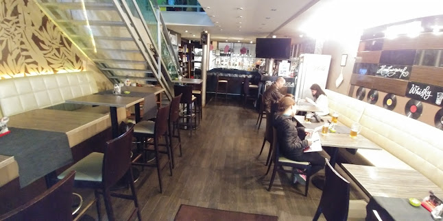 Ring Café Étterem és Burger Bar - Vendéglátás