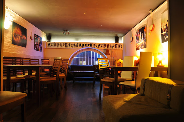 kÁoSz DrInK sTaTiOn - Budapest