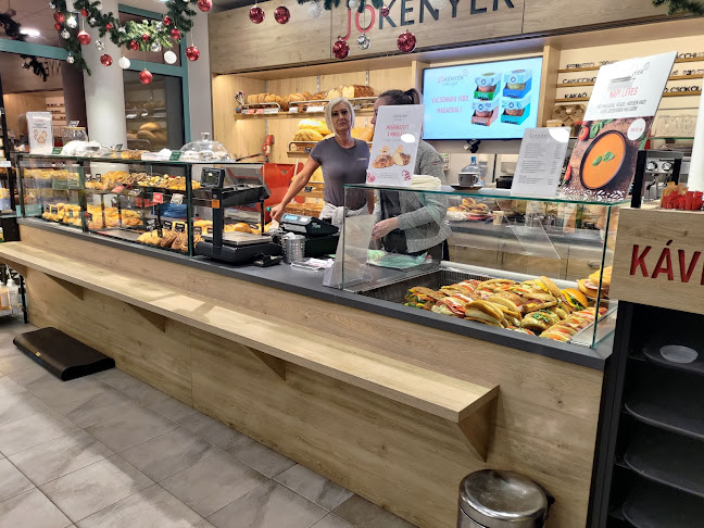 Opinii despre Jókenyér Gödöllő în Gödöllő - Vendéglátás