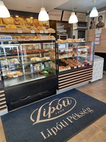 Opinii despre Lipóti Pékség és kávézó Király u. 59. Bakery & cafe în Budapest - Vendéglátás