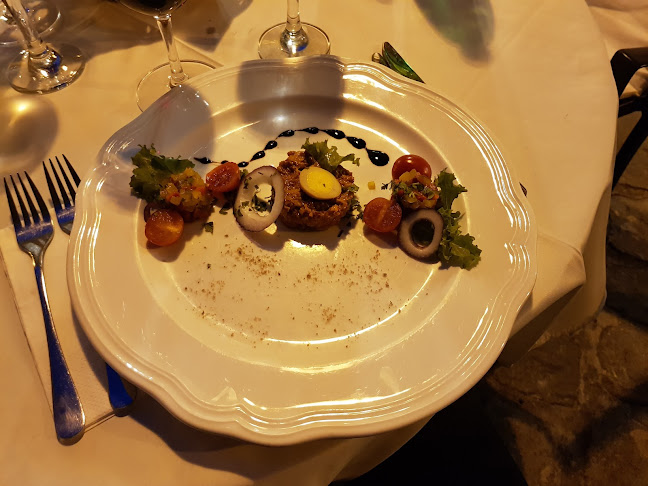 Comentarii opinii despre Károlyi Étterem