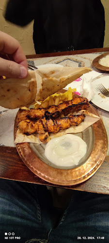 Habibi Shisha Bár | Hastánc - Budapest