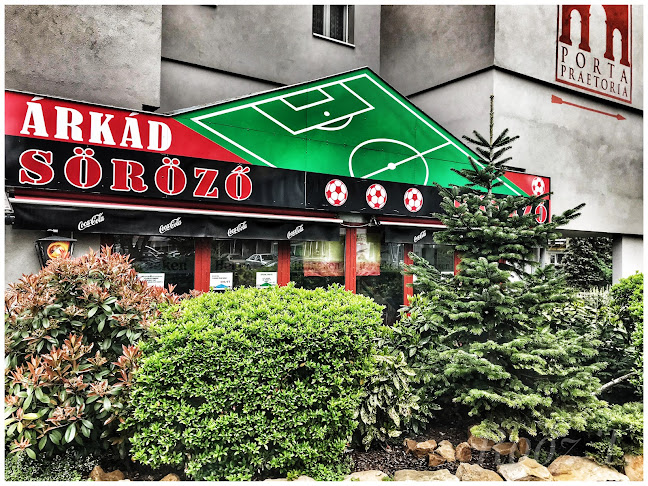 Árkád Söröző - Kávézó