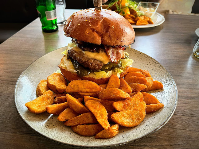 Comentarii opinii despre Omlett Étterem Szombathely