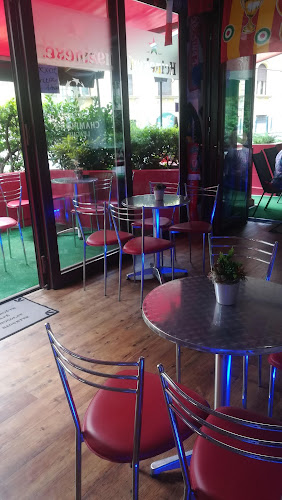 Árkád Söröző - Kávézó - Budapest