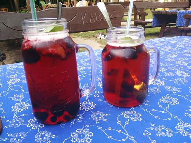 Rönök, Alkotmány út 9, 9954