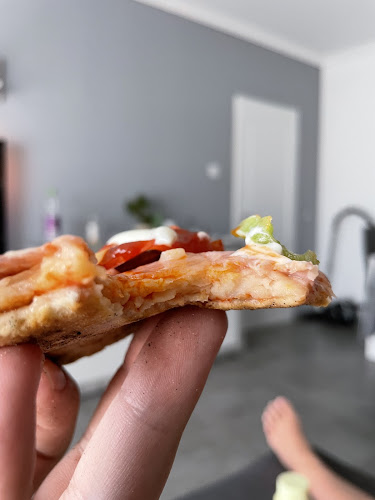 Opinii despre Pizza Terasz Házhozszállítás în Miskolc - Vendéglátás