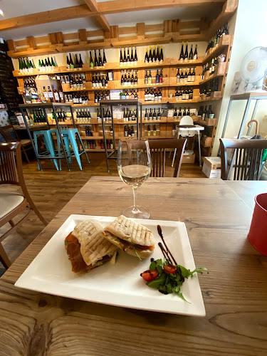 Budapest, Németvölgyi út 36-38, 1126