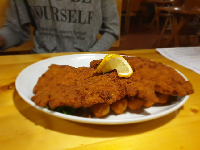 Comentarii opinii despre Bucka Pub Steak House