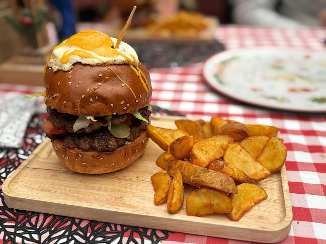 Bella Donna - Street Kitchen - Vendéglátás