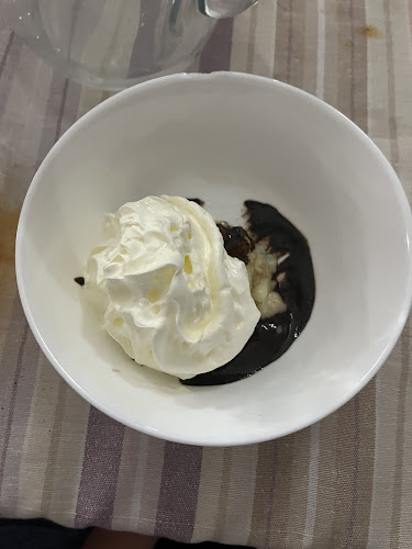 Megyeri Csárda - Vendéglátás