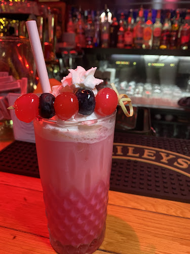 Megálló Café & Bár - Vendéglátás