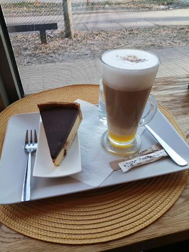 Kotyogó Kávézó - Vendéglátás