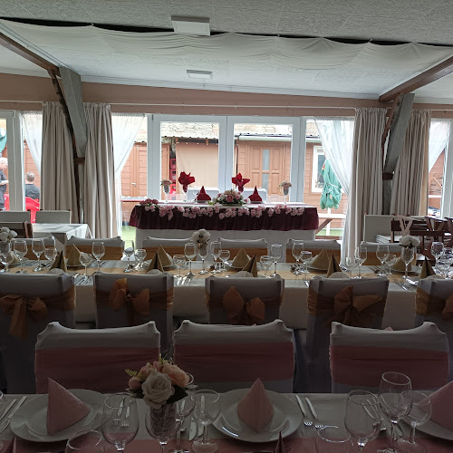 Comentarii opinii despre Pizza & Gyros Étterem és Rendezvényterem