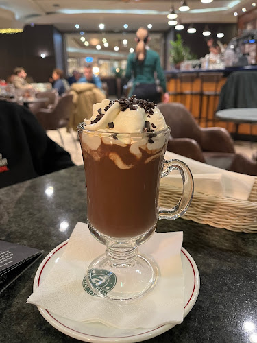 Opinii despre Anna Café în Budapest - Vendéglátás