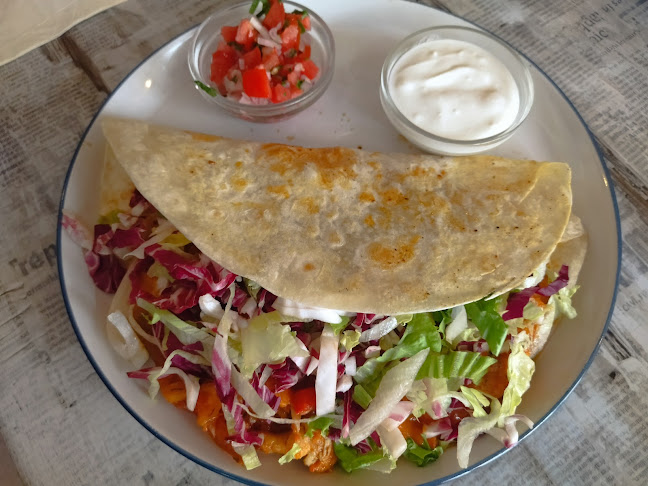 Opinii despre Fórum Pizzéria în Sopron - Vendéglátás