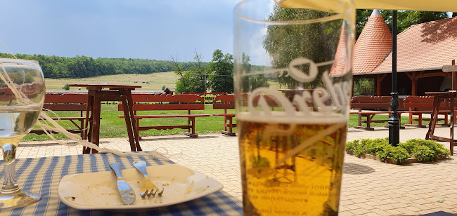 Lázár Lovaspark - Vendéglátás