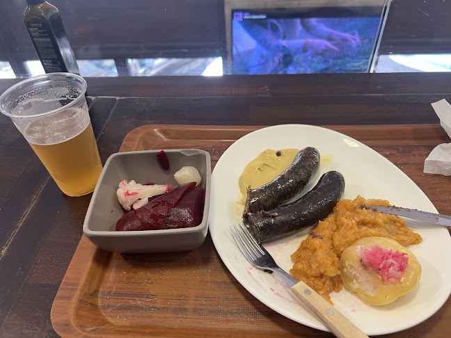 Opinii despre Belvárosi Disznótoros - Király utca în Budapest - Vendéglátás