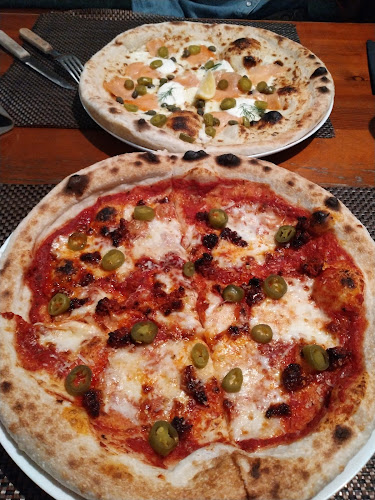 Robinson Étterem & Söröző