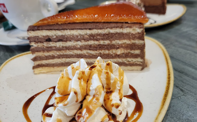 Budapest, Váci u 5, 1052