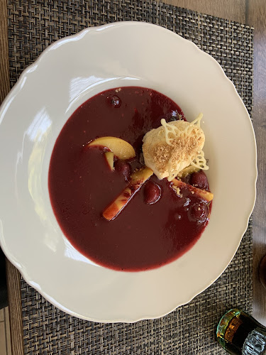 Opinii despre Nuts Grill&Wine în Heves - Vendéglátás