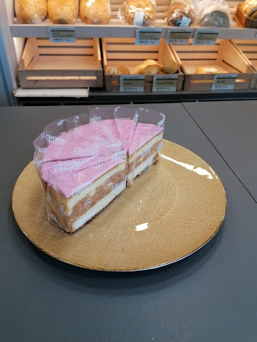 Comentarii opinii despre Lipóti Pékség - Győrzámoly