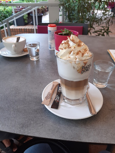 Comentarii opinii despre Kastély Kávézó