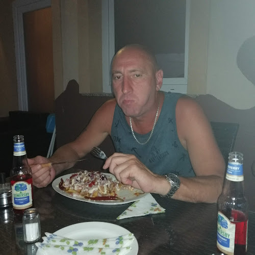 Alsó Klub & Pizzéria - Gellénháza