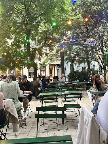 Csendes Társ - WineBar & Garden - Budapest