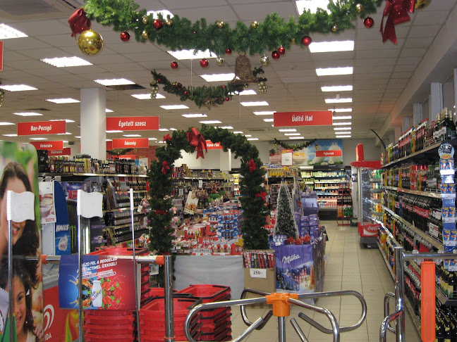 Opinii despre Vásárcsarnok în Ajka - Vendéglátás