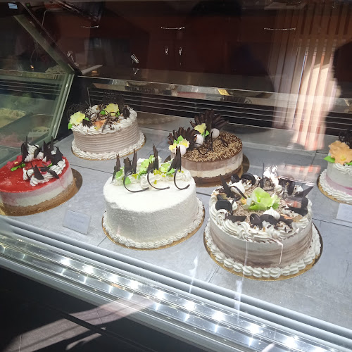 Bianco Nero cukrászda