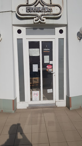 Opinii despre Fodor Cukrászat în Kecskemét - Vendéglátás