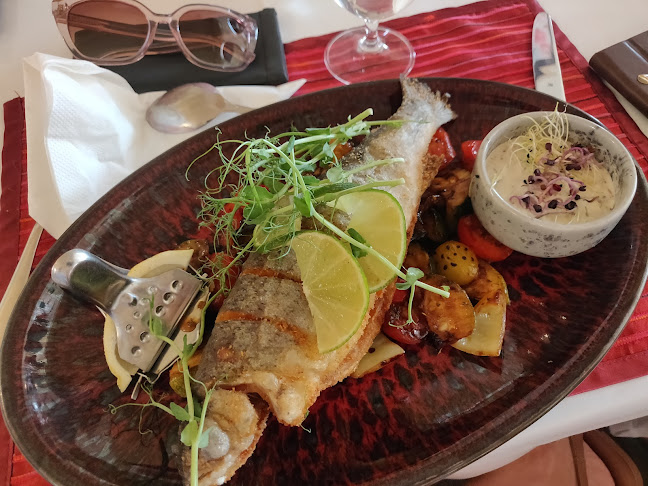 Pipacs Étterem Eger-Almár - Vendéglátás