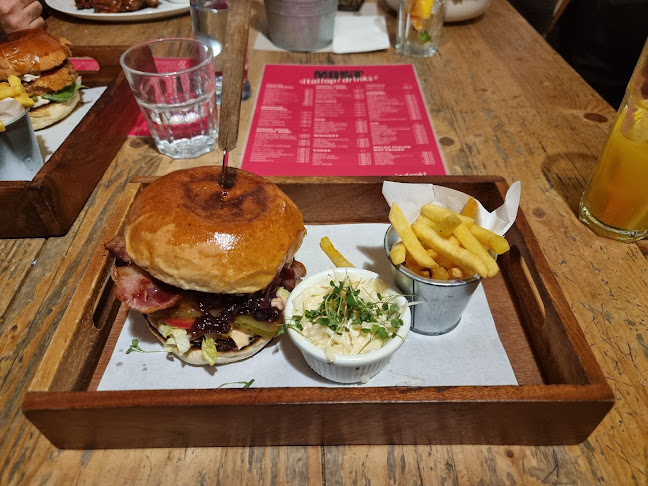 Opinii despre Most Bisztró în Budapest - Vendéglátás