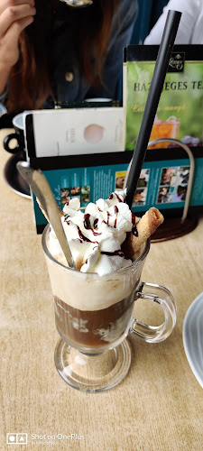 Esztergom, Vörösmarty u. 2, 2500