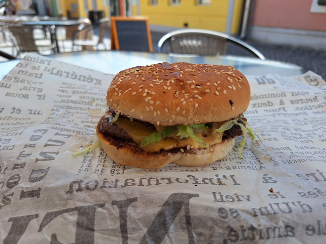 Mickey's Chicken & Burger - Szentendre
