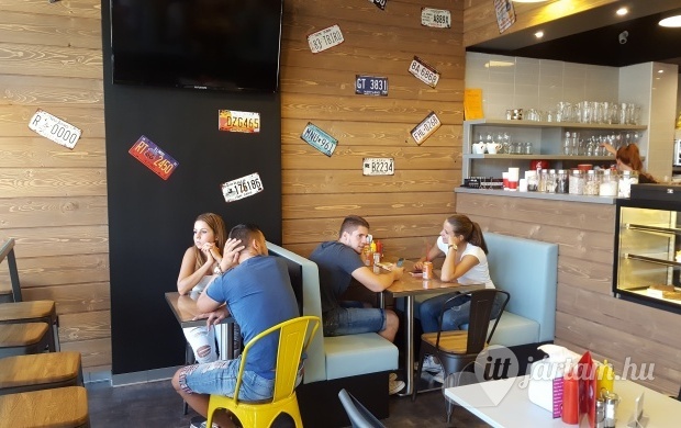 Johnny's Bistro Veszprém