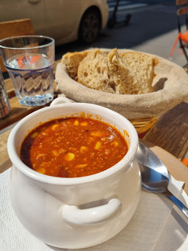 Huculka - Vendéglátás