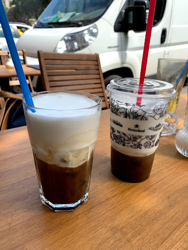 Opinii despre Little Irish cafe în Budapest - Vendéglátás