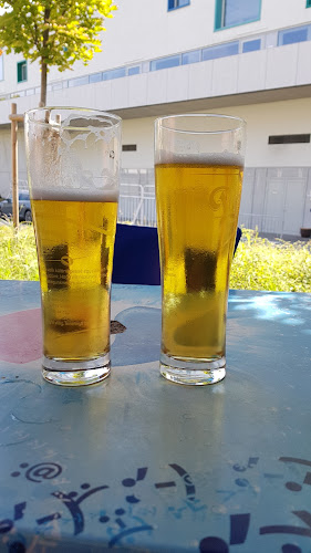 Comentarii opinii despre Szertár