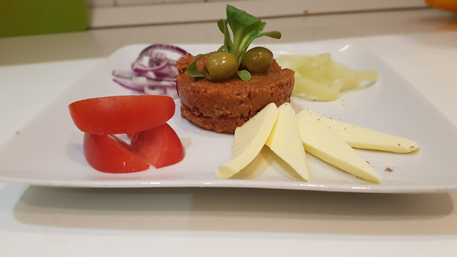 Győr, Bercsényi liget 18, 9025 Magyarország