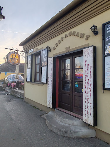 Corner Szerb Étterem