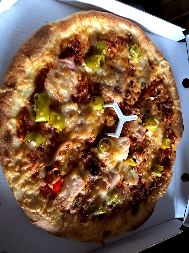 Opinii despre Napsugár Pizzéria-Étterem în Pécs - Vendéglátás