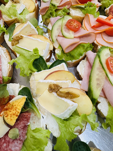 Opinii despre Grill Box în Budapest - Vendéglátás