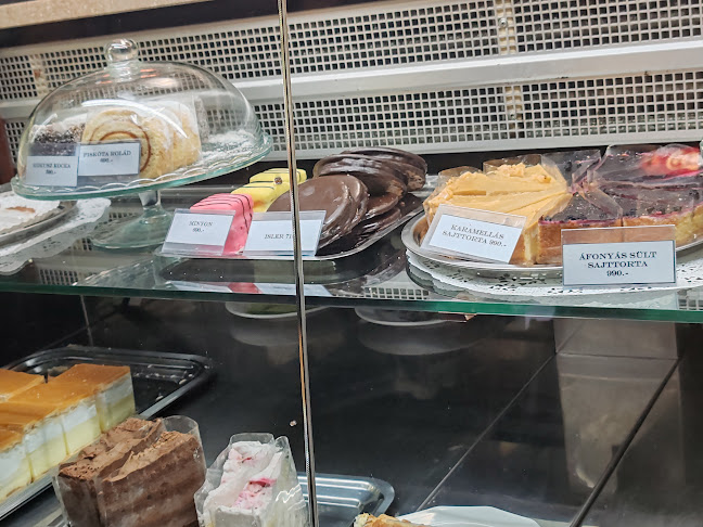 Mezei Cukrászda és Kávézó