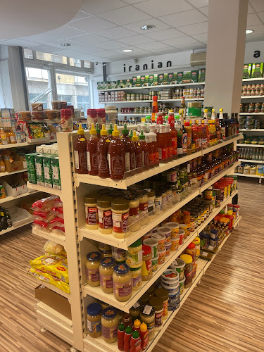 Opinii despre Kohinoor Bazár Szeged - Pakistani, Indian, Iranian, Arabic, African Grocery and Halal meat în Szeged - Vendéglátás