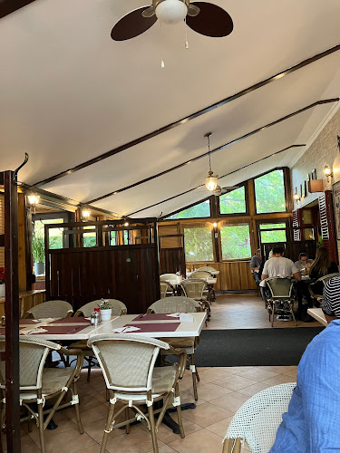 Négy Muskétás Étterem - Budapest