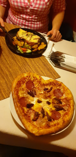 Pizzeria L'angolo - Vendéglátás